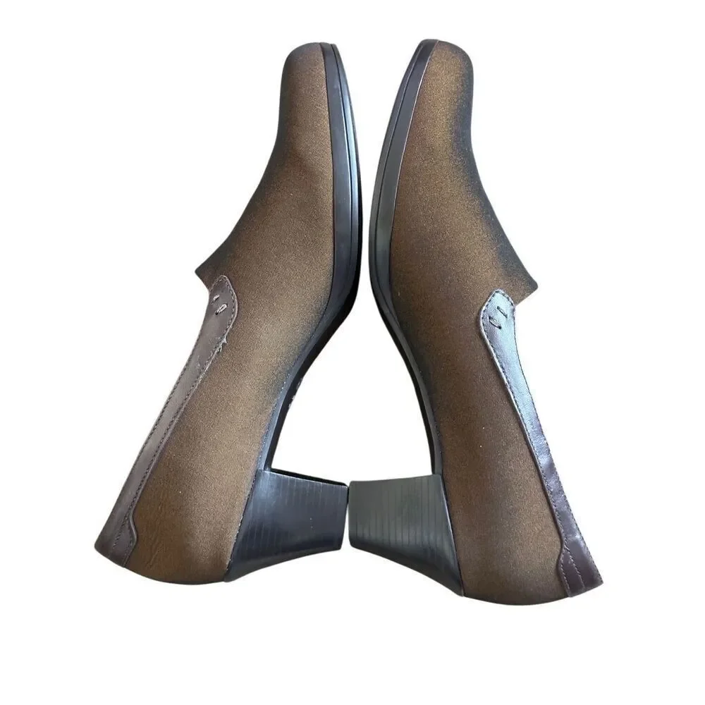 Munro American Brown Stretch Fabric Slip On Heels Size 8 1/2 M